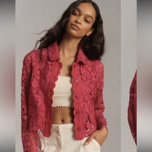Dolan Lace Lady Jacket – Anthropologie
Size XS | Raspberry Pink | Lace Overlay